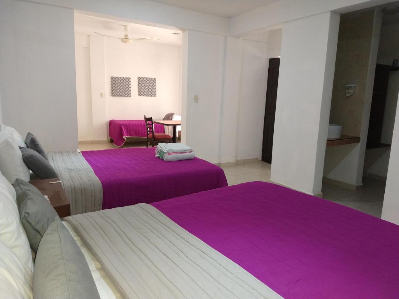 Hotel Espana Chetumal Exteriör bild