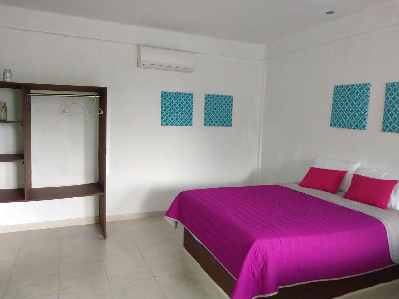 Hotel Espana Chetumal Exteriör bild